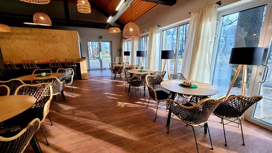 Kawiarenka EKO Cafe w bielawskim Parku Miejskim ponownie otwarta po gruntownej metamorfozie
