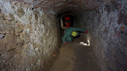 Kłodzko: sprawdzili podziemne tunele