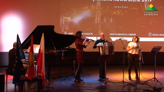 KOKTAJL NOWOROCZNY W NOWEJ RUDZIE