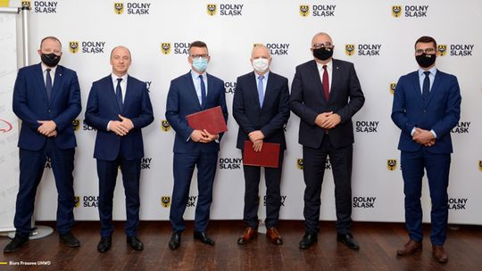 KOLEJE DOLNOŚLĄSKIE KUPUJĄ NOWE POCIĄGI