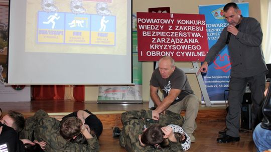 KONKURS DLA MŁODZIEŻY O BEZPIECZEŃSTWIE