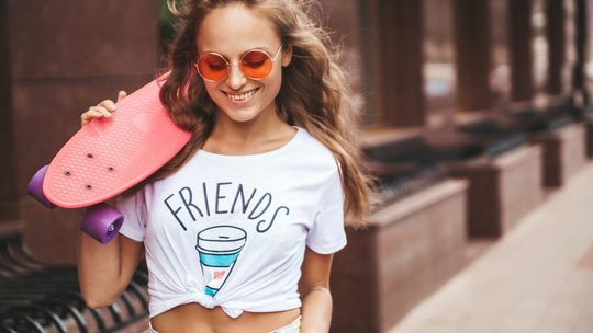 Kreator koszulek z zabawnymi nadrukami – stwórz własny, śmieszny nadruk na koszulkach z własnym nadrukiem damskich i męskich