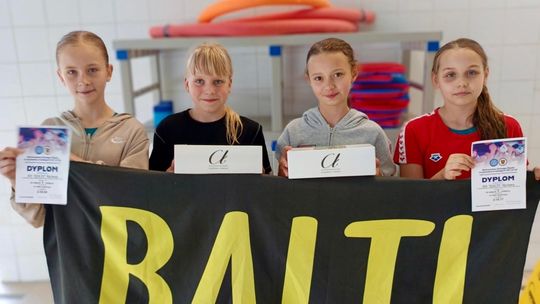 KS BALTI: Złote sztafety i medale indywidualne na Mistrzostwach Dolnego Śląska w pływaniu 10 i 11 lat