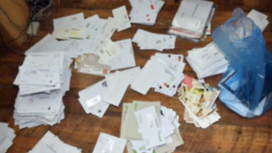 KURIER SPALIŁ KILKASET NIEDOSTARCZONYCH PRZESYŁEK