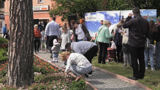 "KWITNĄCY DZIERŻONIÓW" PO RAZ TRZECI