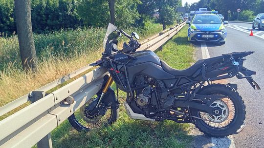 Łagiewniki. Zderzenie motocyklisty z Nissanem