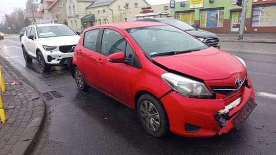 Łagiewniki, zderzenie trzech osobówek na "Ósemce"