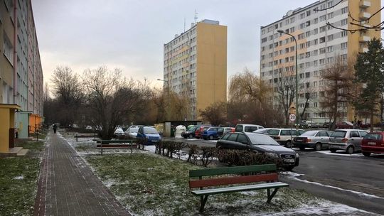 ŁATWIEJSZY PRZEJAZD I WIĘCEJ MIEJSC PARKINGOWYCH NA OS. JASNYM