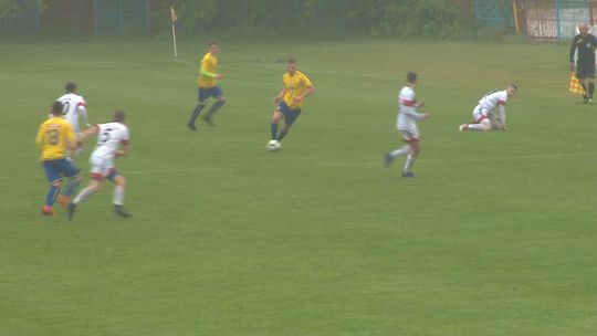 LECHIA DZIERŻONIÓW PRZEGRYWA Z AGROPLONEM GŁUSZYNA