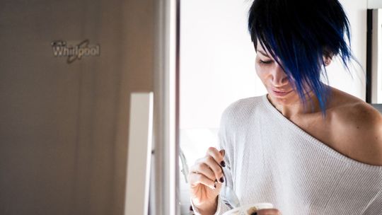 Lodówka do zabudowy czy wolnostojąca? Którą lepiej wybrać?