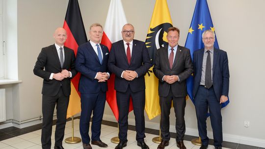 MARSZAŁEK CEZARY PRZYBYLSKI SPOTKAŁ SIĘ Z WICEPRZEWODNICZĄCYM BUNDESTAGU