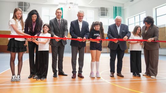„Marzenia twe spełnią się…” – te słowa hymnu Szkoły Podstawowej nr 26 w Wałbrzychu wybrzmiały dziś ze szczególną mocą