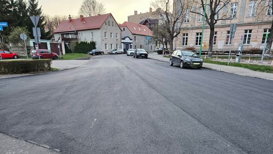 Miasto kontynuuje cząstkowe remonty dróg - kolejne ulice objęte pracami