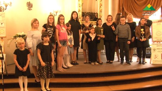 MIĘDZYNARODOWY KONKURS PIEŚNI I PIOSENKI ESPERANTO W KŁODZKU