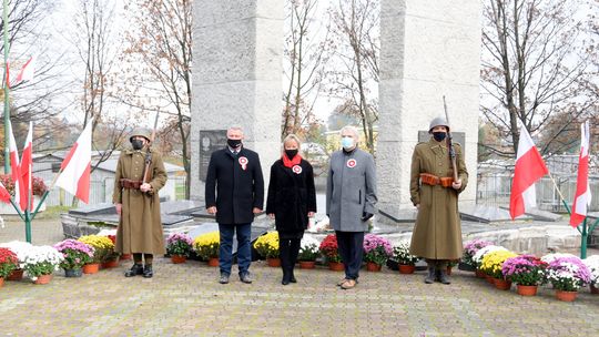 MIEJSKIE OBCHODY ŚWIĘTA NIEPODLEGŁOŚCI W DZIERŻONIOWIE