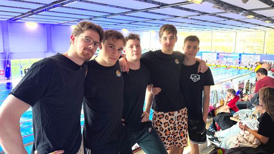 MKS 9: Pływacy na Memoriale Petrusewicza