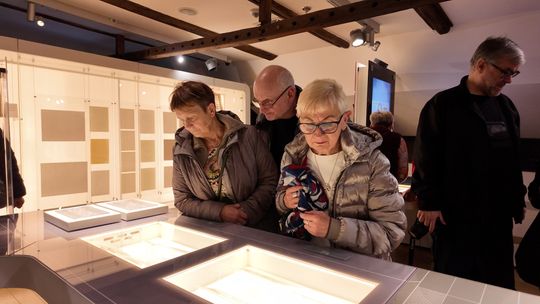 Muzeum Papiernictwa w Dusznikach-Zdroju: Podróż w czasie przez historię i pieniądz