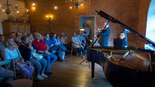 Muzyka jak turecka herbata