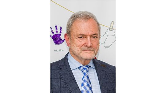 NIE TYLKO KORONAWIRUS. DLA WCZEŚNIAKÓW WCIĄŻ JEST GROŹNY WIRUS RS