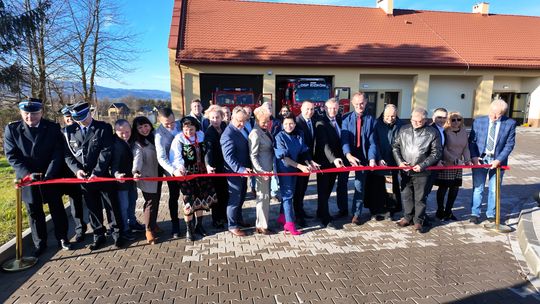 Nowa remiza, świetlica i biblioteka - Pławnica zyskała centrum życia społecznego Nowa remiza, świetlica i biblioteka - Pławnica zyskała centrum życia społecznego