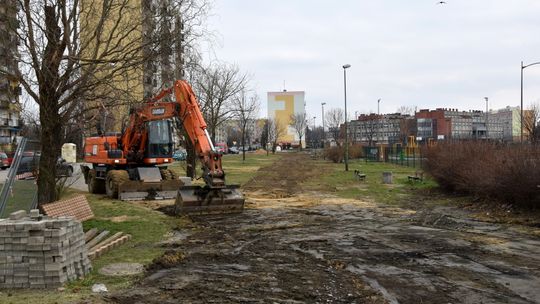 NOWE PARKINGI NA OS. RÓŻANYM W DZIERŻONIOWIE