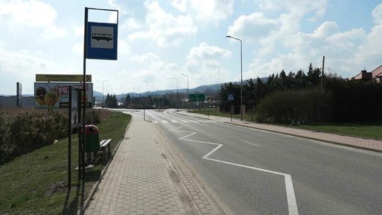 Nowy przystanek ZKM oraz toalety przy bielawskim parku handlowym