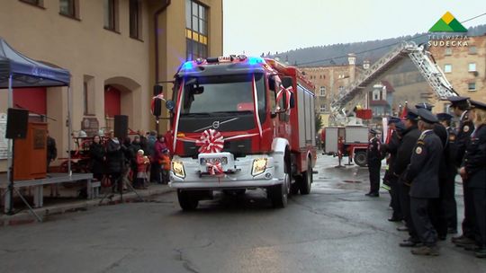 NOWY WÓZ STRAŻACKI W LĄDKU ZDROJU