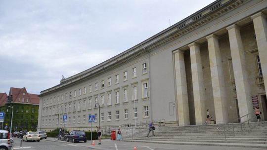 O SKŁADOWANIU ODPADÓW BEZ ZEZWOLENIA