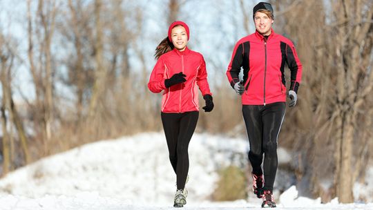 OCZYSZCZANIE ORGANIZMU PO ŚWIĄTECZNYM ŁAKOMSTWIE