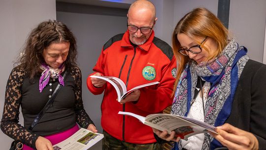 Odkryj tajemnice ukryte pod Wałbrzychem! Bezpłatne oprowadzania kuratorskie i niezwykłe zabytki z regionu w Starej Kopalni