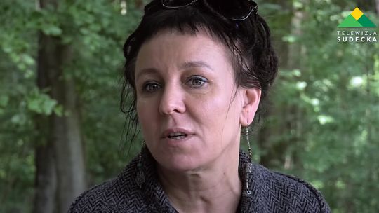 OLGA TOKARCZUK REZYGNUJE Z PRZYJĘCIA TYTUŁU HONOROWEGO OBYWATELA DOLNEGO ŚLĄSKA