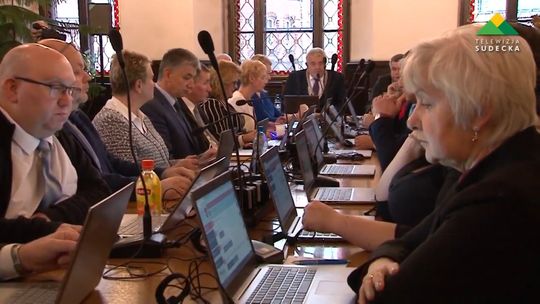 OSTATNIA SESJA W NOWEJ RUDZIE