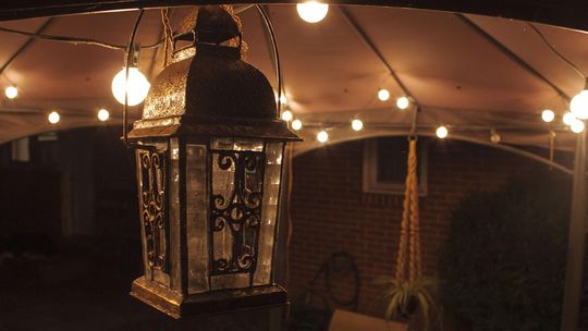 Oświetlenie przydomowej altany – co sprawdzi się najlepiej?