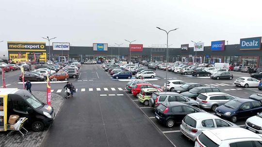 Otwarcie nowego parku handlowego w Bielawie
