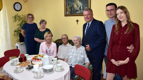 Pani Maria Czerniawska kolejna 100-latka z Dzierżoniowa