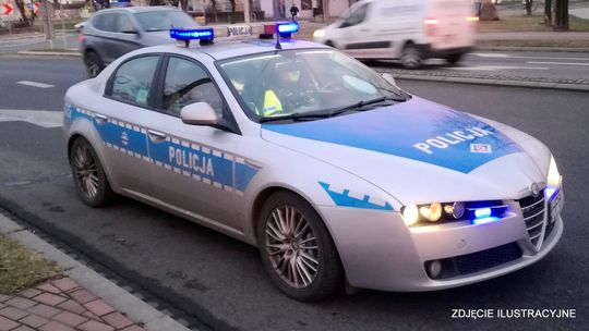 Piława Górna. Zderzenie Nissana z Busem