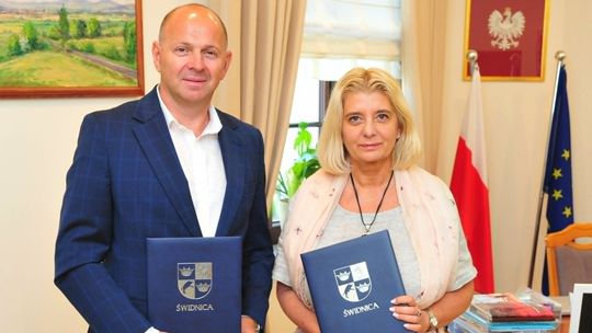 Podpisano umowę na przebudowę kolejnych odcinków Alei Niepodległości