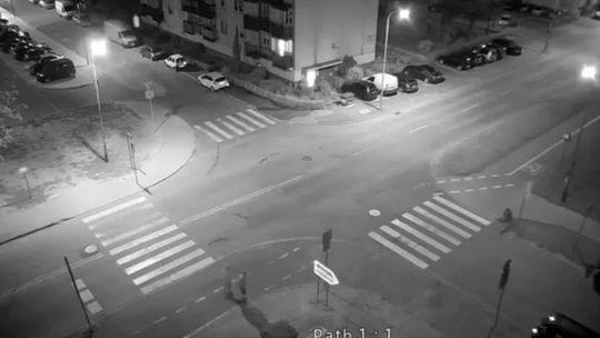 POLICJA POSZUKUJE MĘŻCZYZN, KTÓRZY DOKONALI ROZBOJU