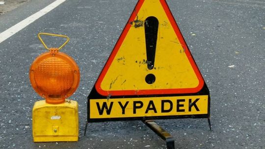 POLICJA POSZUKUJE ŚWIADKÓW WYPADKU DROGOWEGO