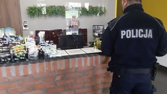 POLICJANCI KONTROLUJĄ SIŁOWNIE I KLUBY FITNESS