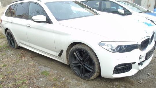 POLICJANCI Z DZIERŻONIOWA ODZYSKALI BMW