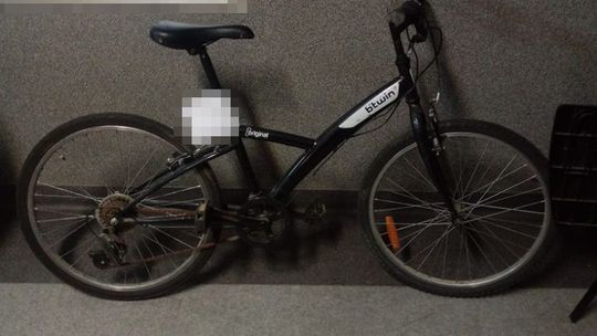 Policjanci z Komisariatu Policji w Bielawie poszukują właściciela roweru.