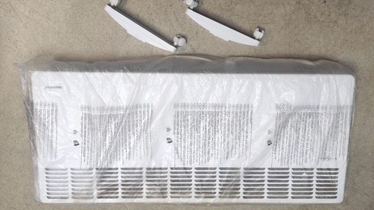 POLICJANCI ZATRZYMALI WŁAMYWACZA I ODZYSKALI SKRADZIONE MIENIE