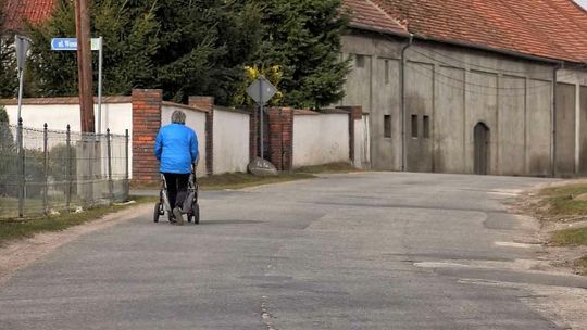 PONAD 2,5 MLN ZŁOTYCH NA INWESTYCJE DROGOWE W POWIECIE DZIERŻONIOWSKIM