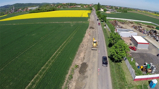 POSTĘPY W REMONCIE DROGI BIELAWA - PIESZYCE