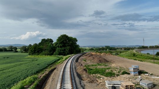 Postępy w rewitalizacji linii kolejowej w Bielawie