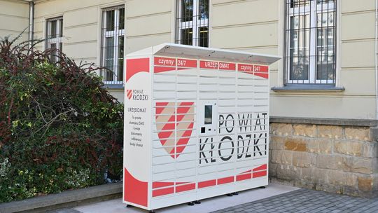 Powiat Kłodzki: Dokumenty z urzędu odbierzesz także wieczorem i w weekend