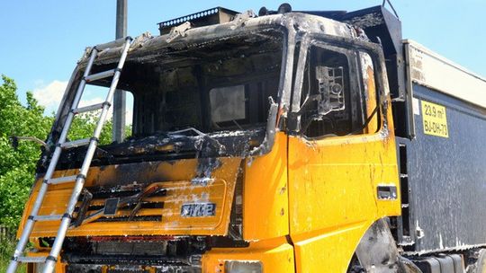 POŻAR CIĘŻARÓWKI