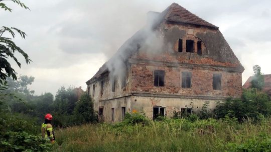 Pożar domu w Pieszycach