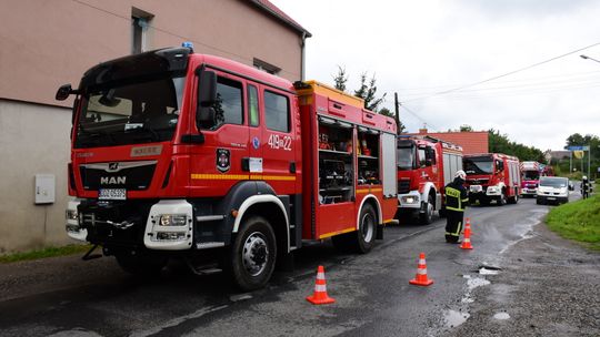 Pożar suszarki bębnowej przyczyną interwencji straży w Ostroszowicach
